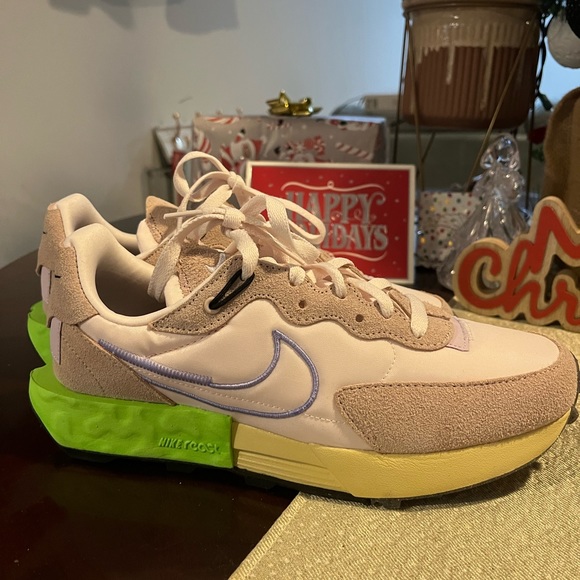 Nike Fontanka waffle shoes - Picture 3 of 4